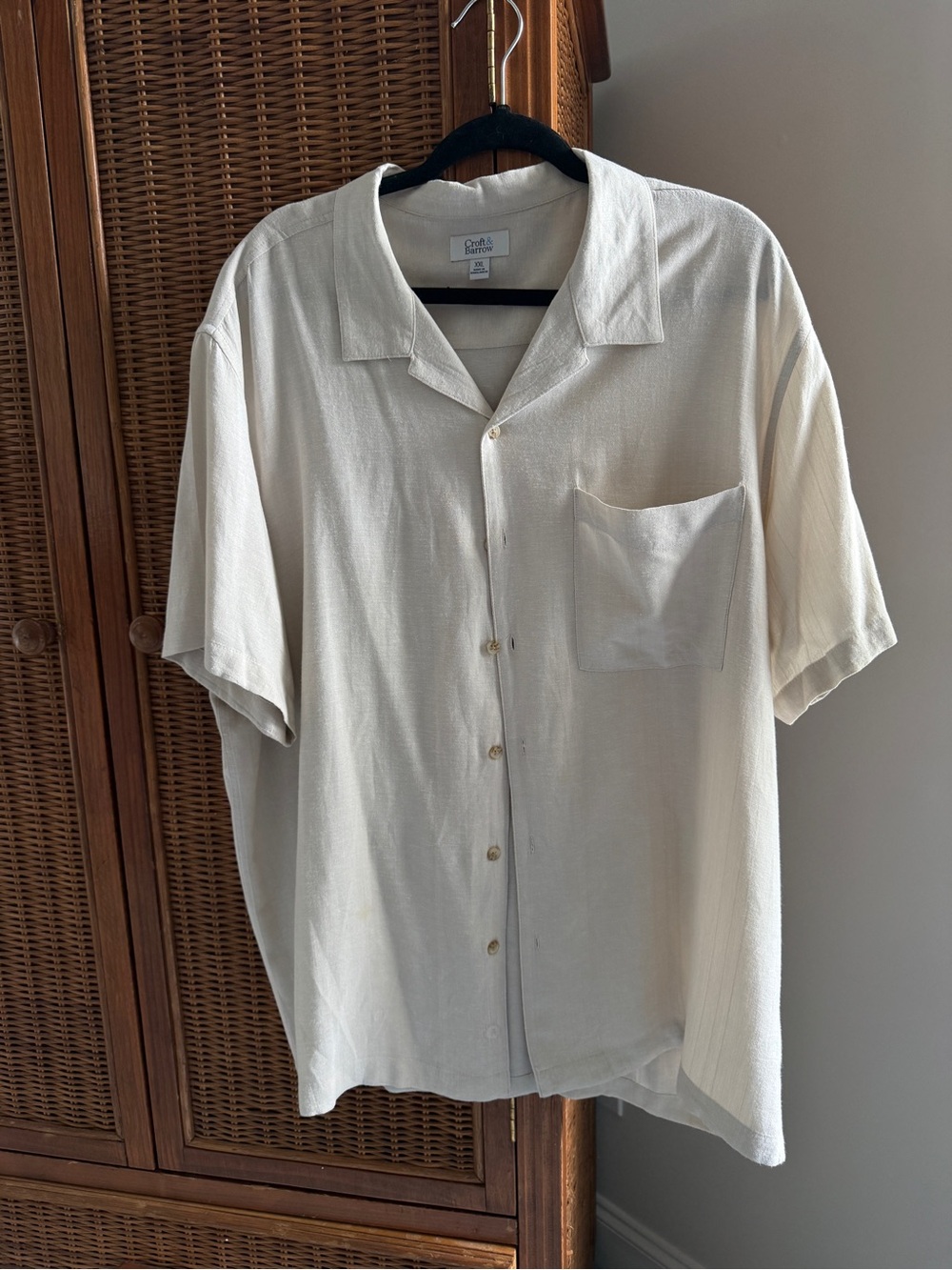 croft & barrow Cream Short-Sleeve Camp Shirt with Chest Pocket